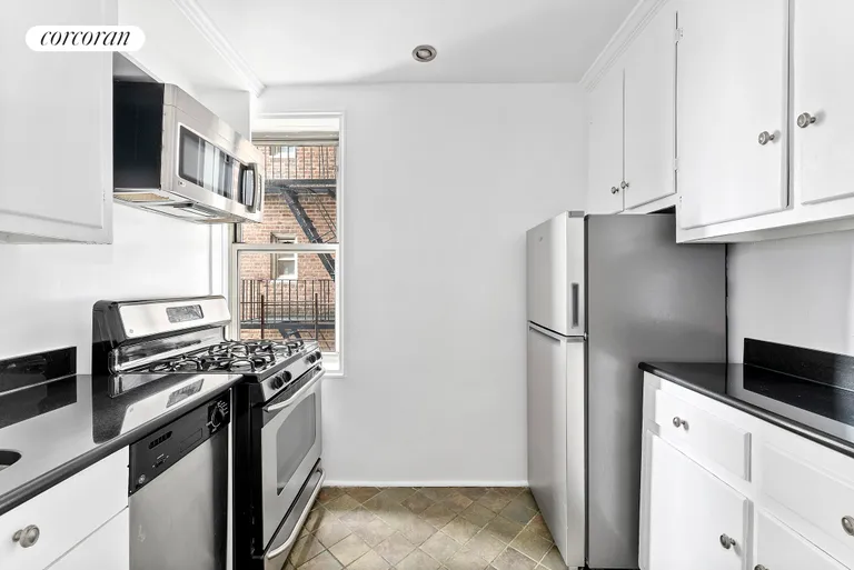 New York City Real Estate | View 330 Haven Avenue, 3K | Kitchen | View 7