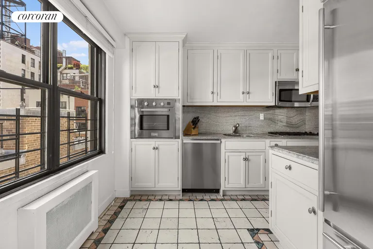 New York City Real Estate | View 200 East 74th Street, 6B | Kitchen | View 3