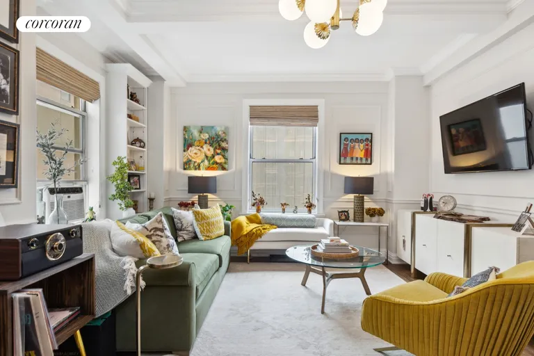 New York City Real Estate | View 215 West 75th Street, 11B | room 2 | View 3