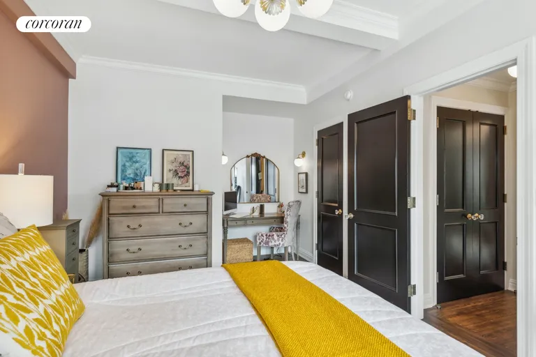 New York City Real Estate | View 215 West 75th Street, 11B | room 5 | View 6