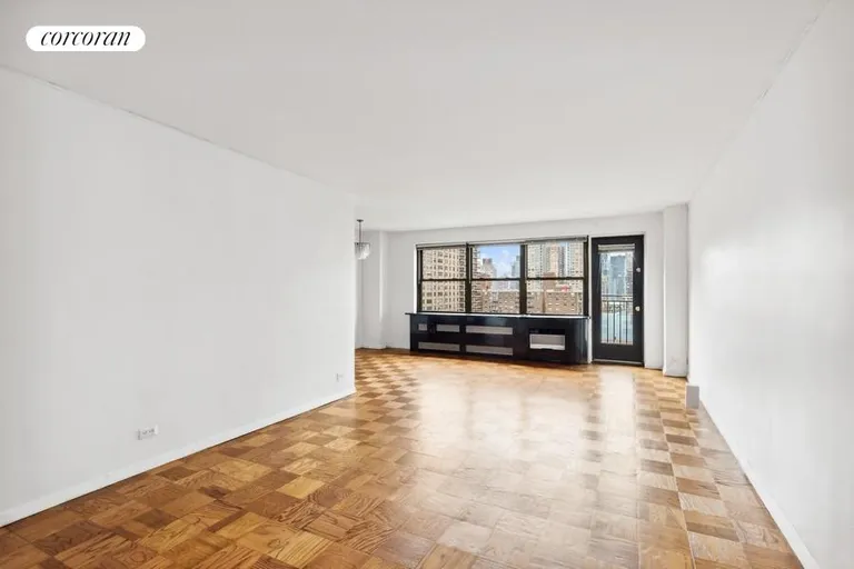 New York City Real Estate | View 205 West End Avenue, 20C | Living Room | View 8