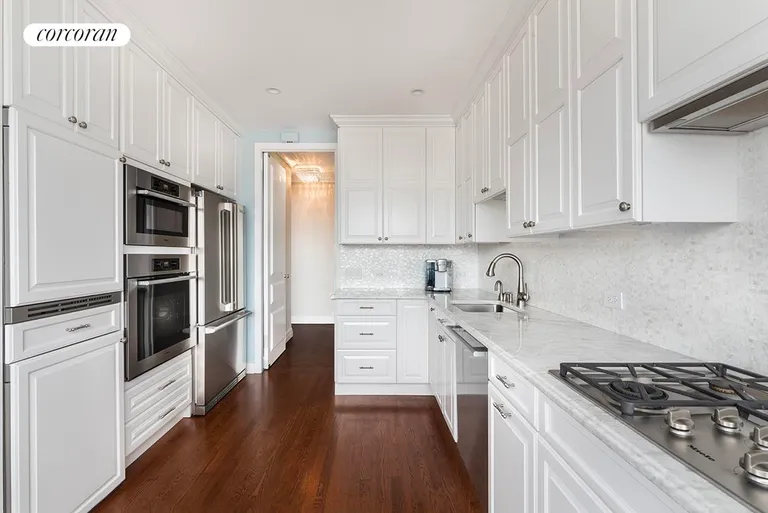 New York City Real Estate | View 200 East 65th Street, 35W | Kitchen | View 7