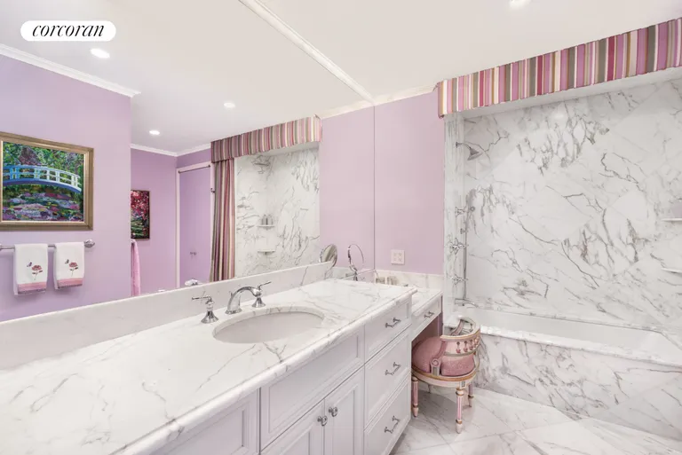 New York City Real Estate | View 200 East 65th Street, 35W | Primary Bathroom | View 8