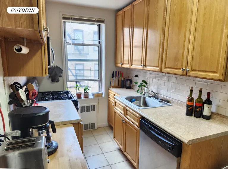 New York City Real Estate | View 2102 Holland Avenue, 6C | Kitchen | View 6