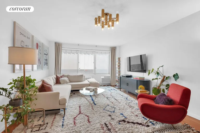 New York City Real Estate | View 175 West 12th Street, 2H | room 1 | View 2