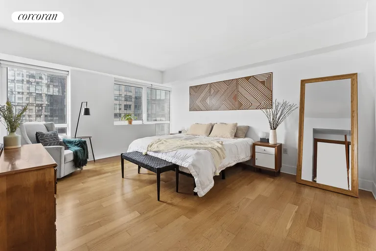 New York City Real Estate | View 440 Kent Avenue, 9B | room 4 | View 5