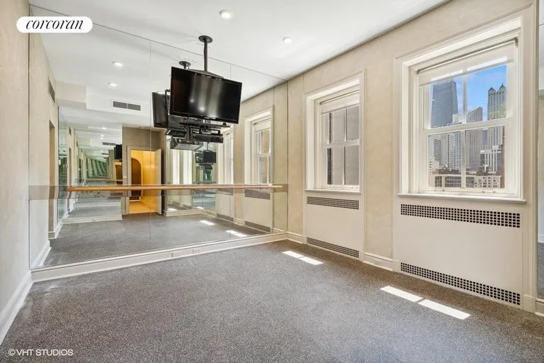 New York City Real Estate | View 1325 North Astor Street, 13 | room 59 | View 60