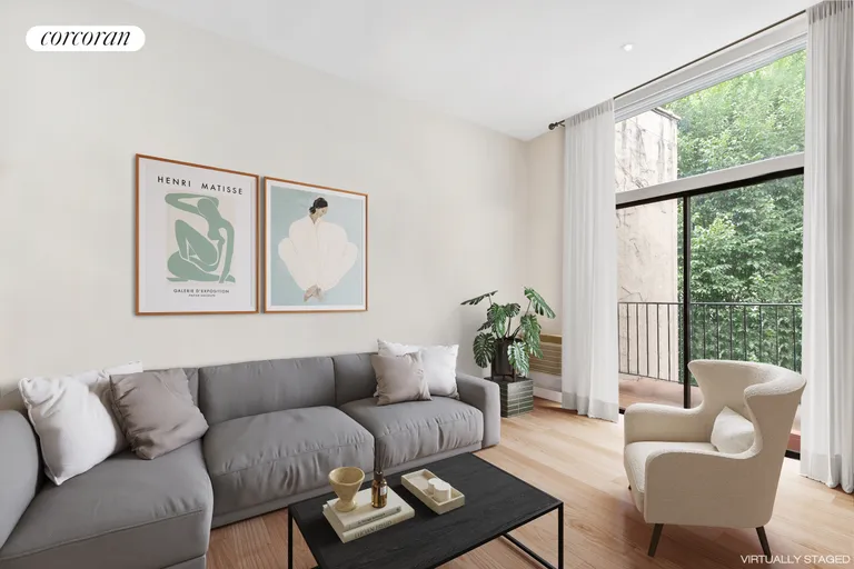 New York City Real Estate | View 24 West 83rd Street, 5R | 2 Beds, 1 Bath | View 1