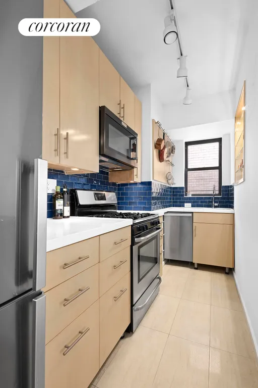 New York City Real Estate | View 240 East 46th Street, PHC | Other Listing Photo | View 3