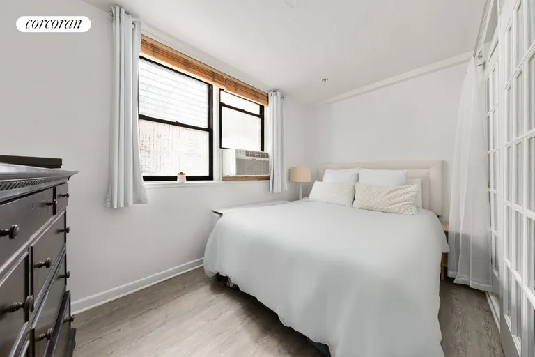 New York City Real Estate | View 165 Christopher Street, LT | room 1 | View 2
