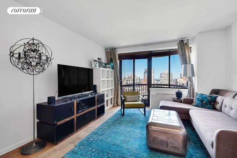 New York City Real Estate | View 45 East 25th Street, 33A | 1 Bed, 1 Bath | View 1
