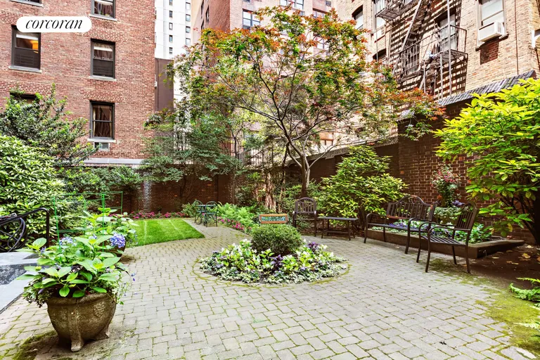 New York City Real Estate | View 333 East 57th Street, 2A | Building Garden | View 11