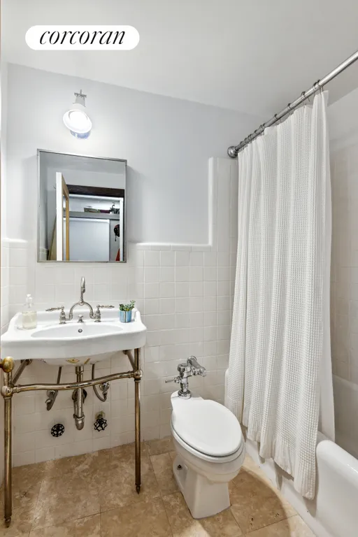 New York City Real Estate | View 45 Christopher Street, 3D | Full Bathroom | View 4