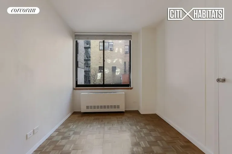 New York City Real Estate | View 250 West 89th Street, 4N | room 2 | View 3