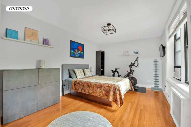New York City Real Estate | View 70 Park Terrace East, 2D | room 4 | View 5