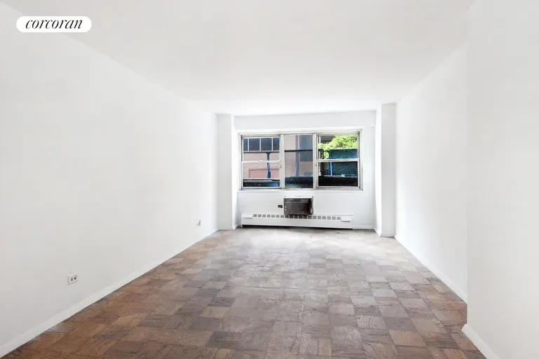 New York City Real Estate | View 153 East 57th Street, 2H | room 1 | View 2
