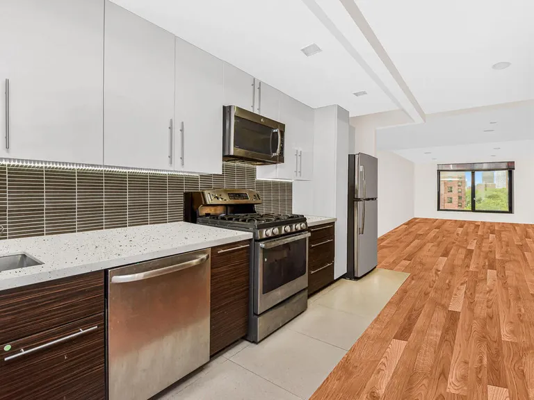 New York City Real Estate | View 77 East 110th Street, 7A | room 3 | View 4