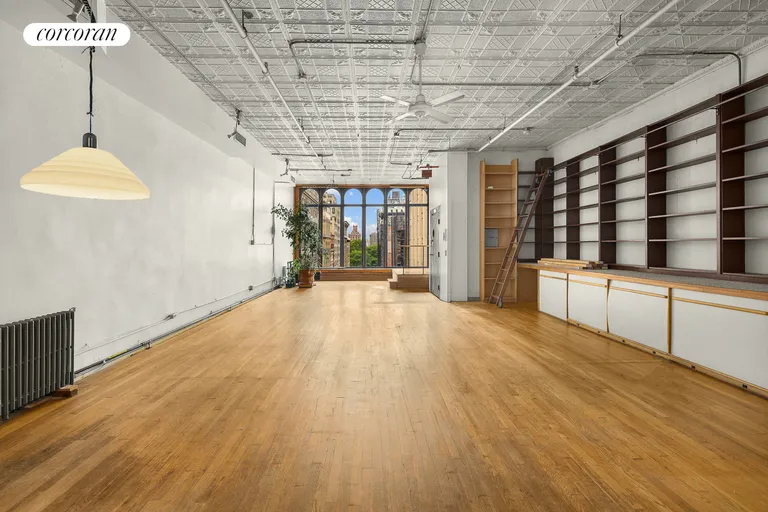 New York City Real Estate | View 716 Broadway, 6 | Open Loft | View 2