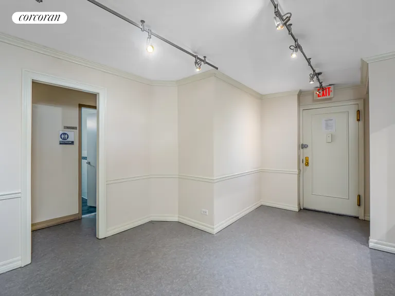 New York City Real Estate | View 333 East 34th Street, 1ABC | room 1 | View 2