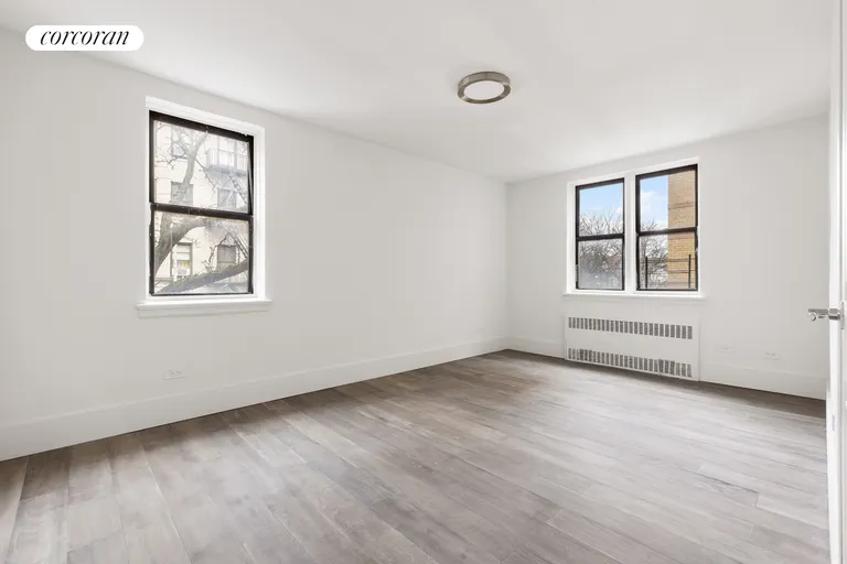New York City Real Estate | View 2420 Morris Avenue, 6E | room 7 | View 8