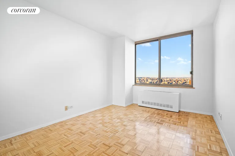 New York City Real Estate | View 200 East 89th Street, 42B | 2nd Bedroom | View 17
