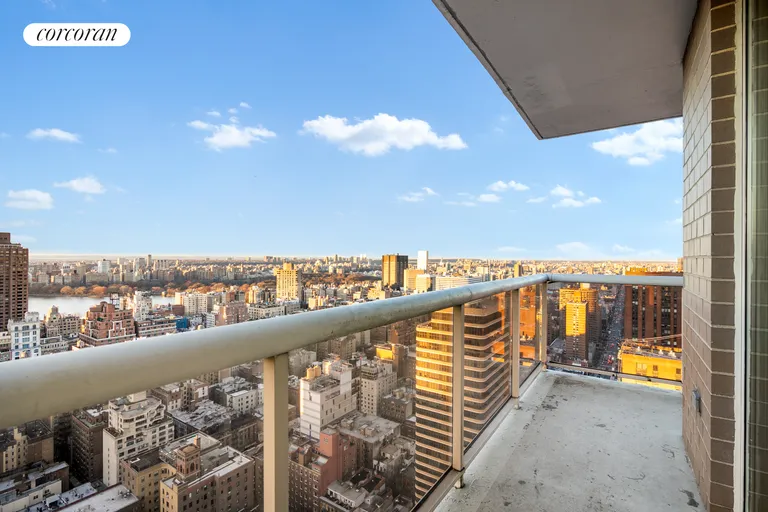 New York City Real Estate | View 200 East 89th Street, 42B | North West Outdoor Space | View 22