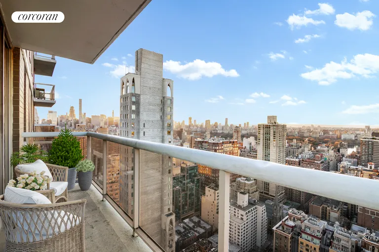New York City Real Estate | View 200 East 89th Street, 42B | South West Outdoor Space | View 23