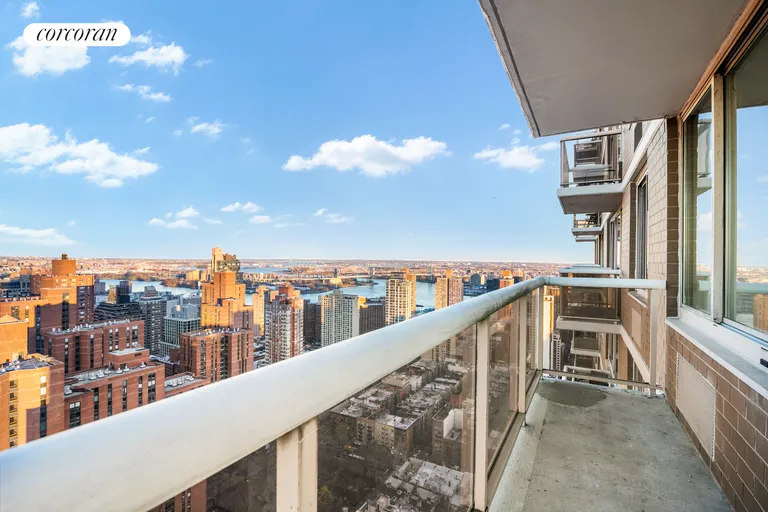 New York City Real Estate | View 200 East 89th Street, 42B | West Outdoor Space | View 26