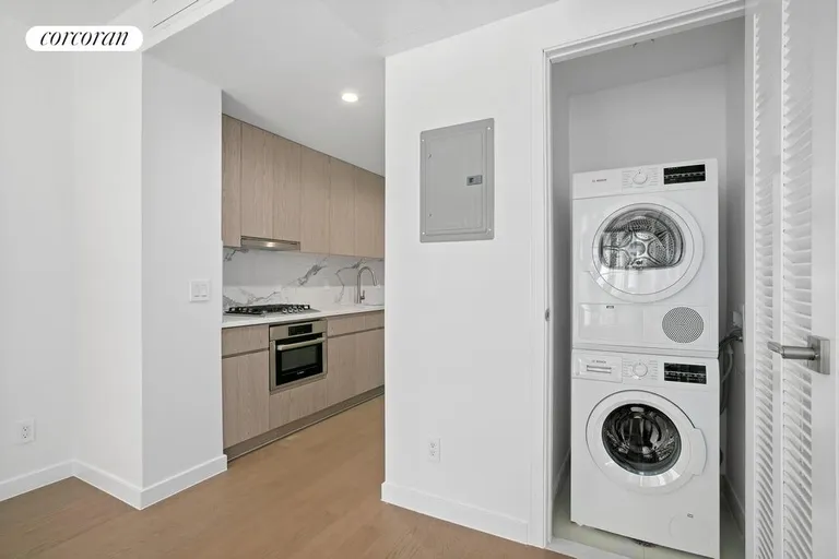 New York City Real Estate | View 37-26 32nd Street, 4D | room 3 | View 4