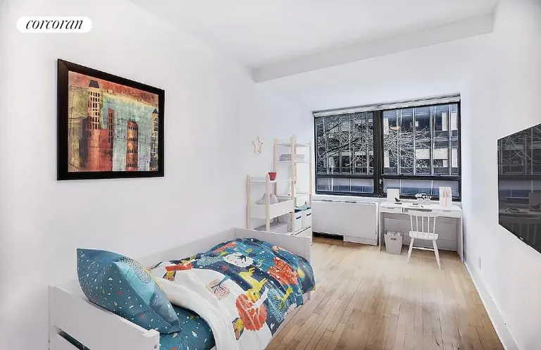 New York City Real Estate | View 240 East 47th Street, 2CD | room 12 | View 13