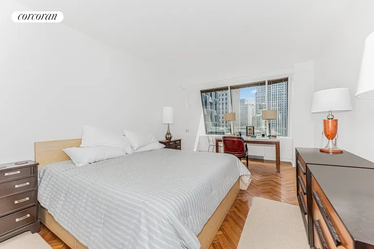 New York City Real Estate | View 15 West 53rd Street, 22C | room 9 | View 10