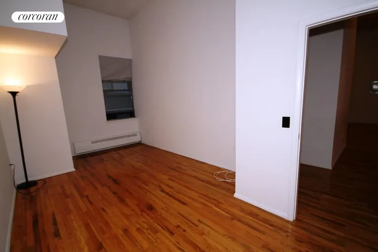 New York City Real Estate | View 204 Huntington Street, 2L | room 1 | View 2