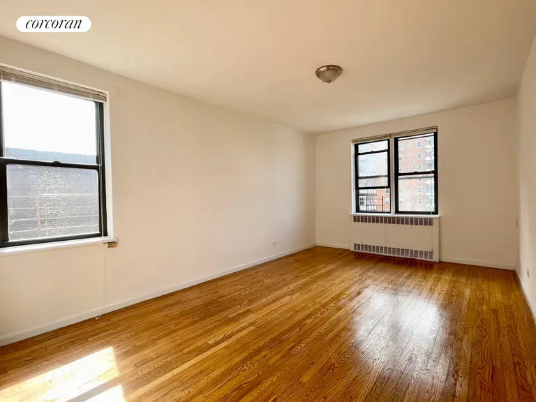 New York City Real Estate | View 108-50 71st Avenue, 6F | room 2 | View 3