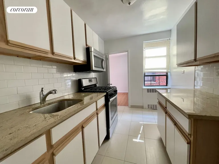 New York City Real Estate | View 108-50 71st Avenue, 6F | room 3 | View 4