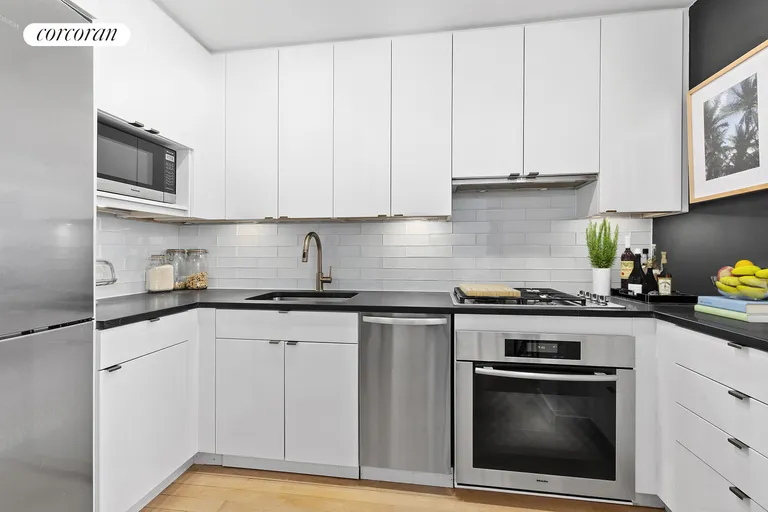 New York City Real Estate | View 631 East 9th Street, 6B | Kitchen | View 2