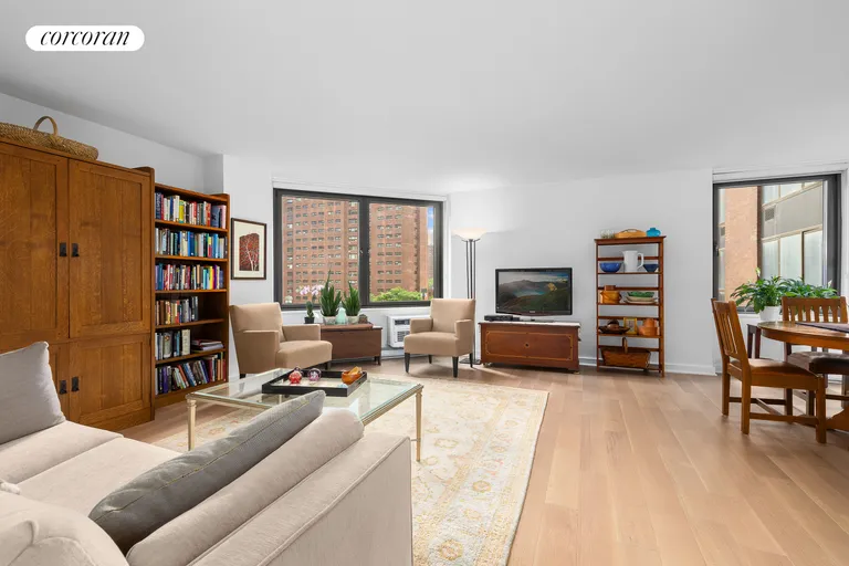 New York City Real Estate | View 1641 Third Avenue, 3H | room 2 | View 3