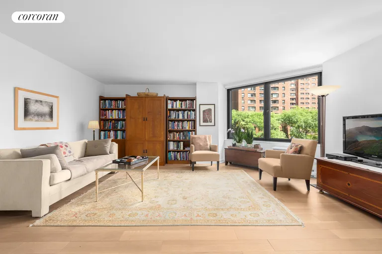 New York City Real Estate | View 1641 Third Avenue, 3H | 2 Beds, 2 Baths | View 1
