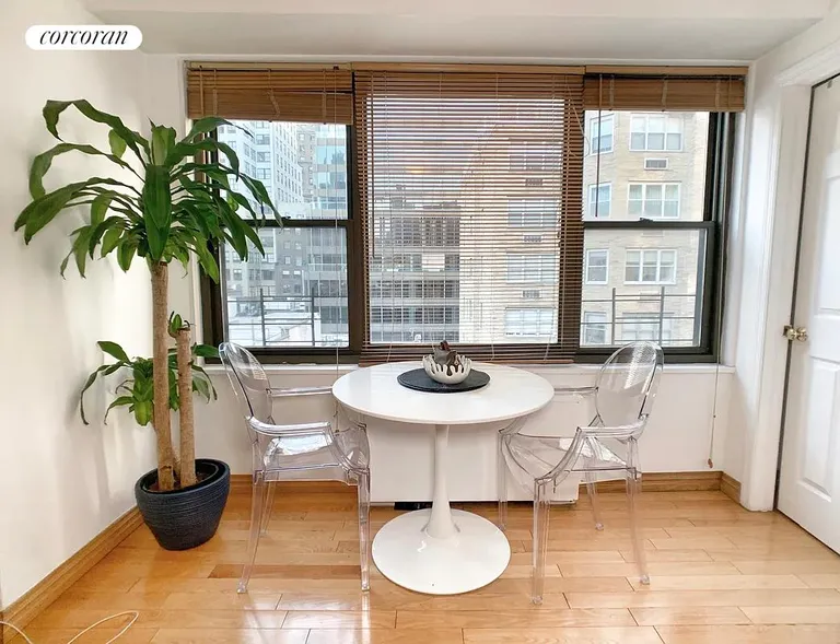 New York City Real Estate | View 35 East 38th Street, 10A | room 2 | View 3
