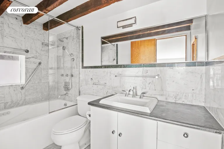 New York City Real Estate | View 35 Bethune Street, 1B | Full Bathroom | View 5