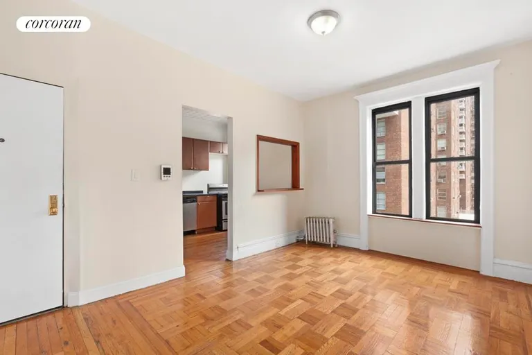 New York City Real Estate | View 1274 Amsterdam Avenue, 6 | room 8 | View 9