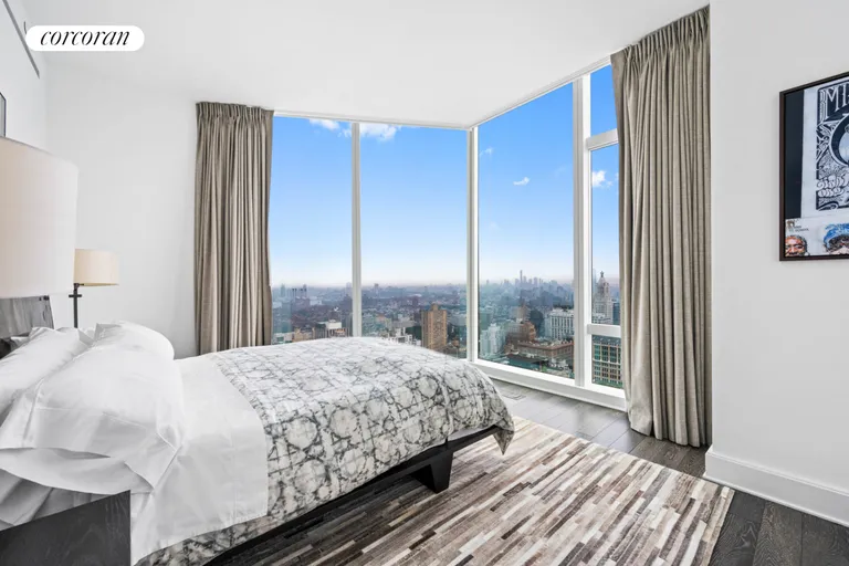 New York City Real Estate | View 45 East 22nd Street, 42B | room 6 | View 7