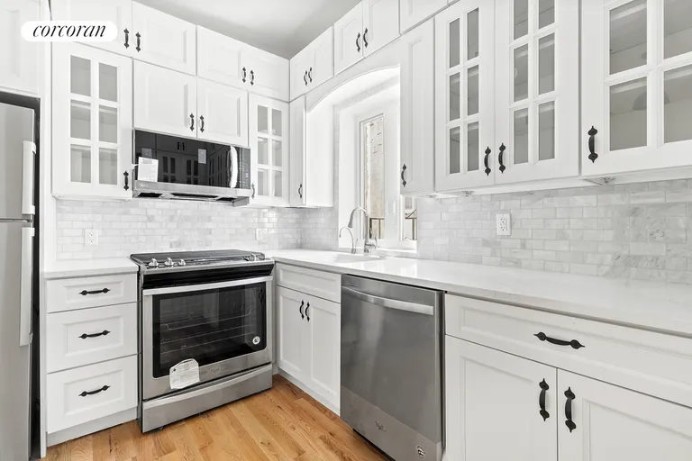 New York City Real Estate | View 385 Clinton Street, 4R | room 2 | View 3