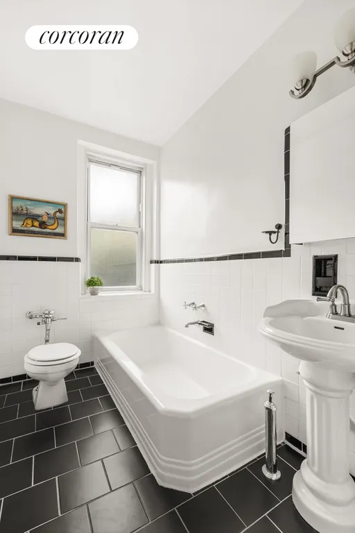 New York City Real Estate | View 44 Prospect Park West, C8 | Full Bathroom | View 6