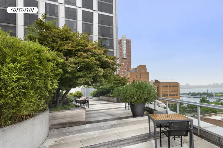 New York City Real Estate | View 200 Chambers Street, 8C | Roof Deck | View 17