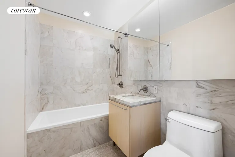New York City Real Estate | View 200 Chambers Street, 8C | 2nd full bathroom | View 10