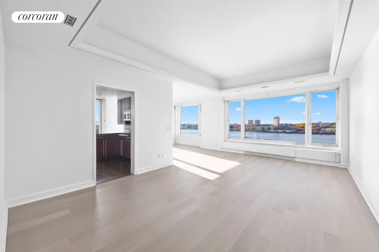 New York City Real Estate | View 240 Riverside Boulevard, 15E | room 7 | View 8