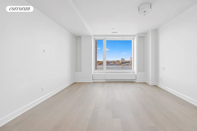 New York City Real Estate | View 240 Riverside Boulevard, 15E | room 10 | View 11