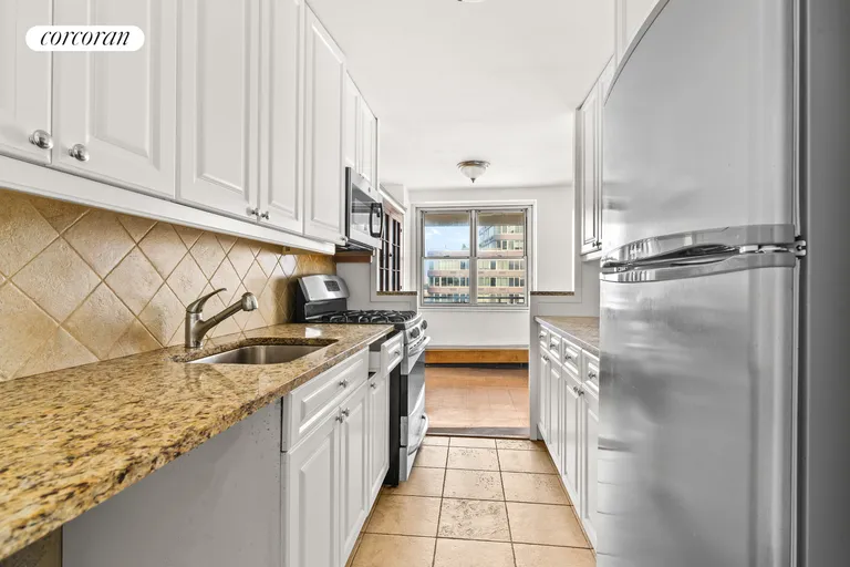 New York City Real Estate | View 303 West 66th Street, 19EW | Kitchen | View 9