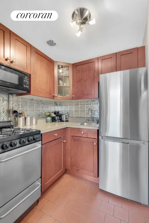 New York City Real Estate | View 305 West 55th Street, 4D | room 3 | View 4