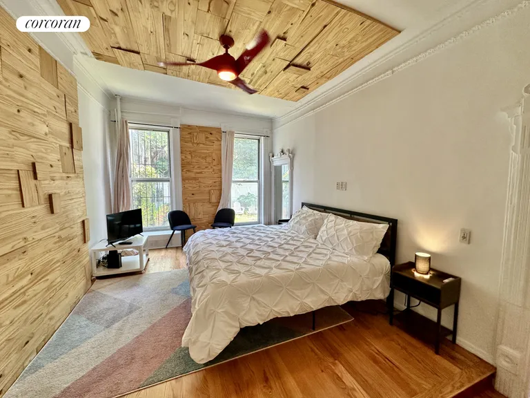 New York City Real Estate | View 148 Clinton Avenue, 1 | room 3 | View 4